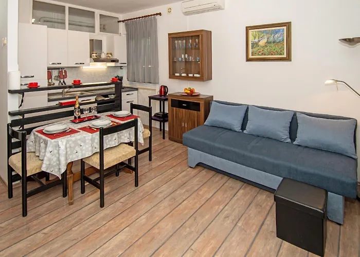 Apartament With Parking Space - 23336 *